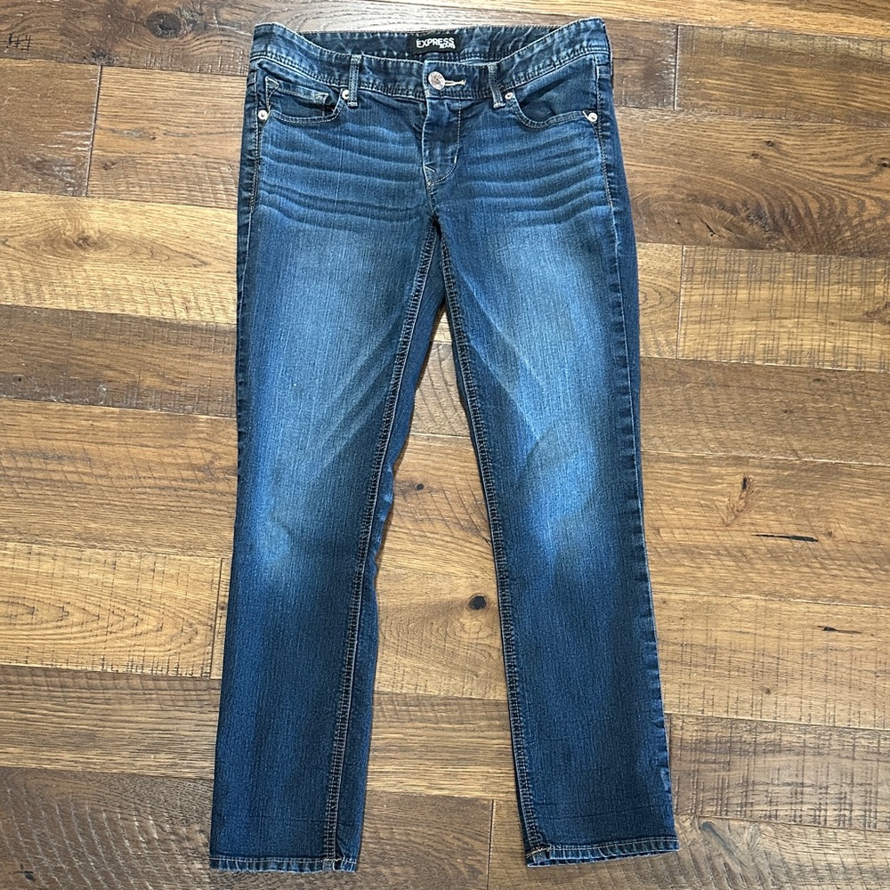 Express Women's Dark Blue Low Rise Skinny Jeans